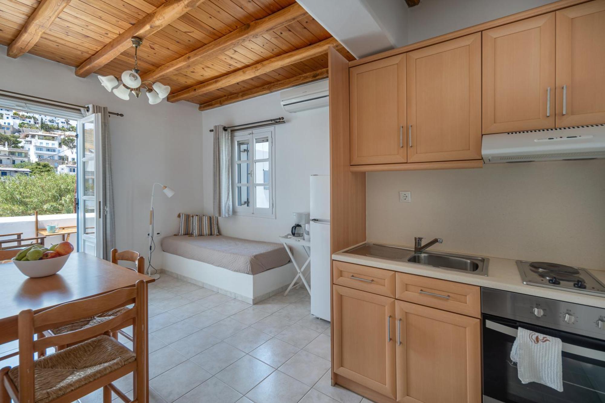 Galazio Seaside Apartments Livadakia 客房 照片