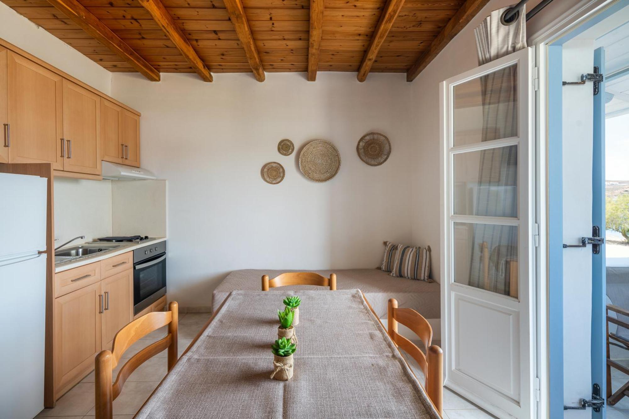 Galazio Seaside Apartments Livadakia 外观 照片