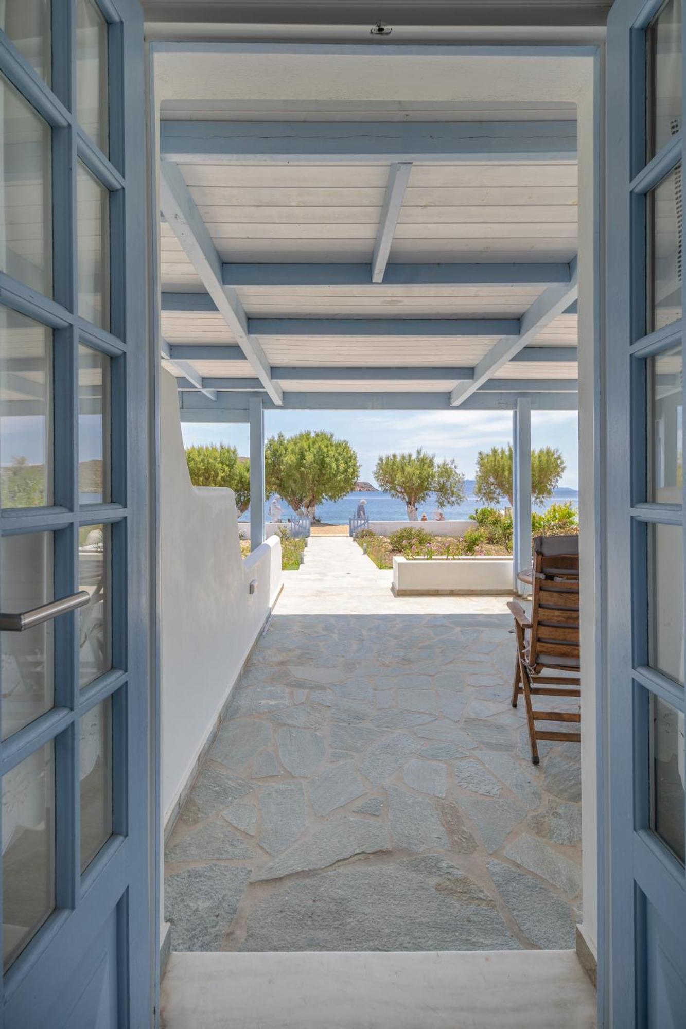 Galazio Seaside Apartments Livadakia 外观 照片